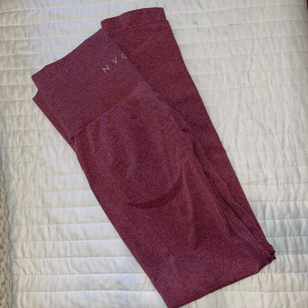 NVGTN Contour Leggings